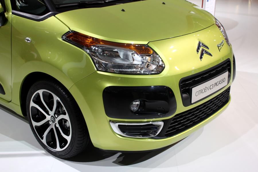  Citroen C3 Picasso 2009 года  (фото 80 из 242)